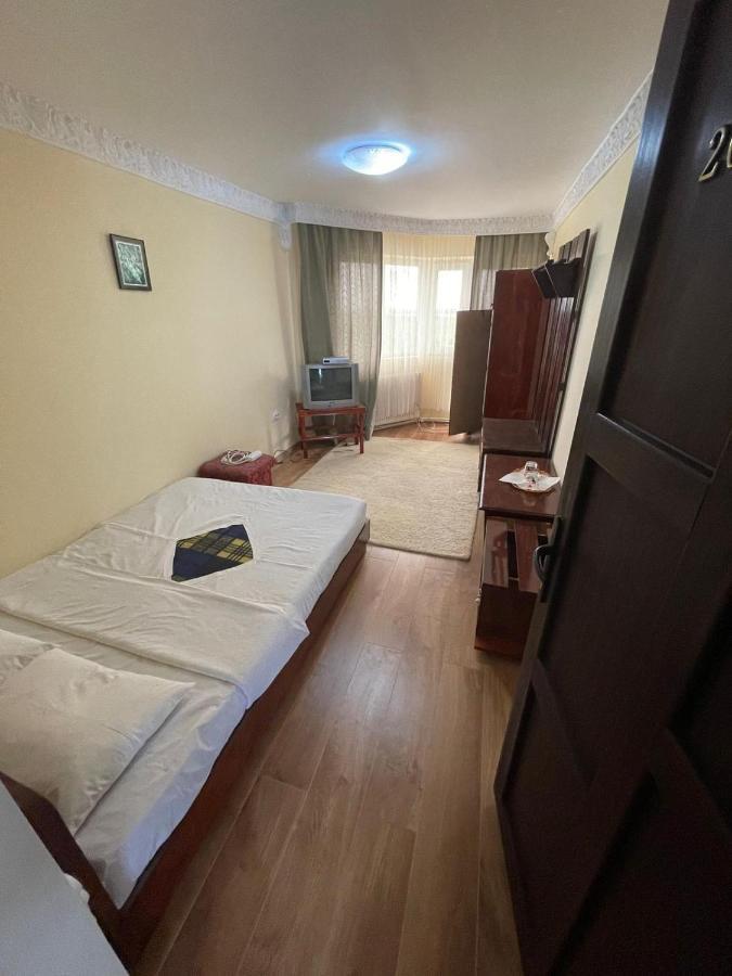 Motel Orion Obrejita ภายนอก รูปภาพ