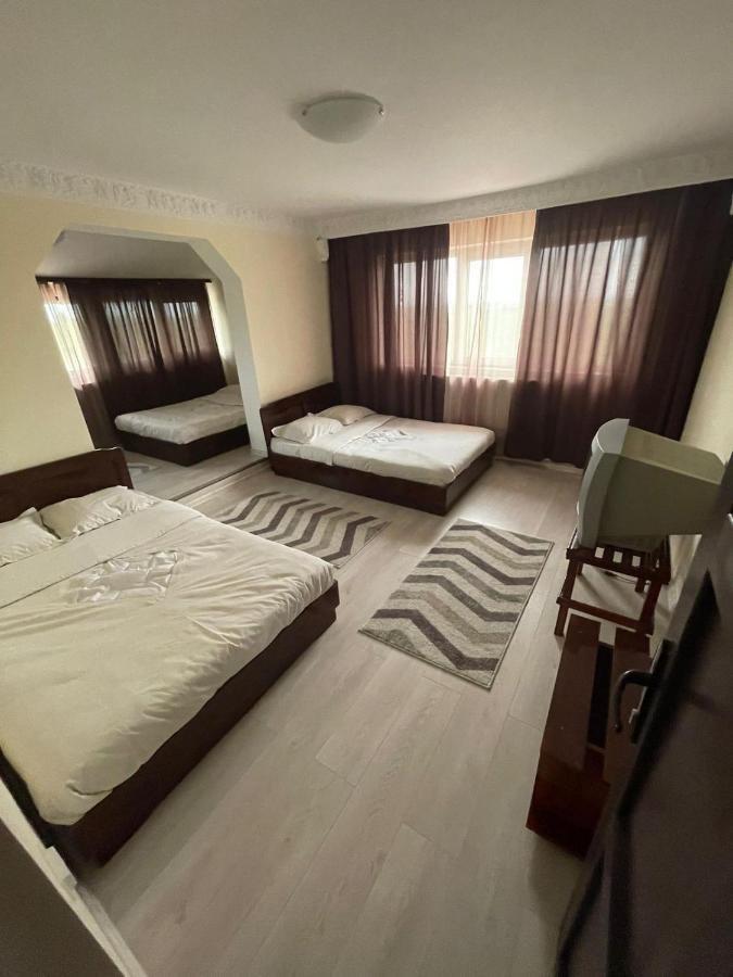 Motel Orion Obrejita ภายนอก รูปภาพ
