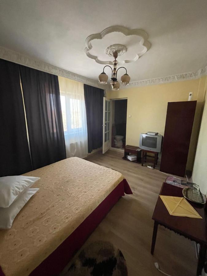 Motel Orion Obrejita ภายนอก รูปภาพ