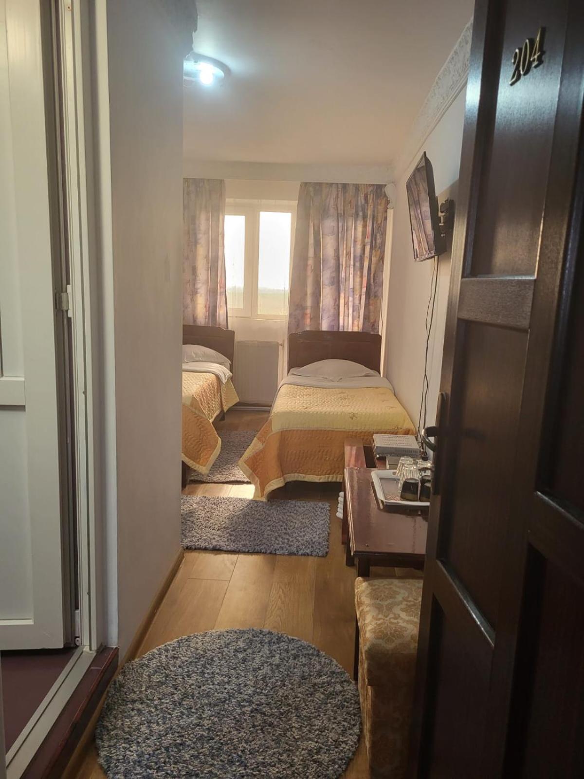 Motel Orion Obrejita ภายนอก รูปภาพ