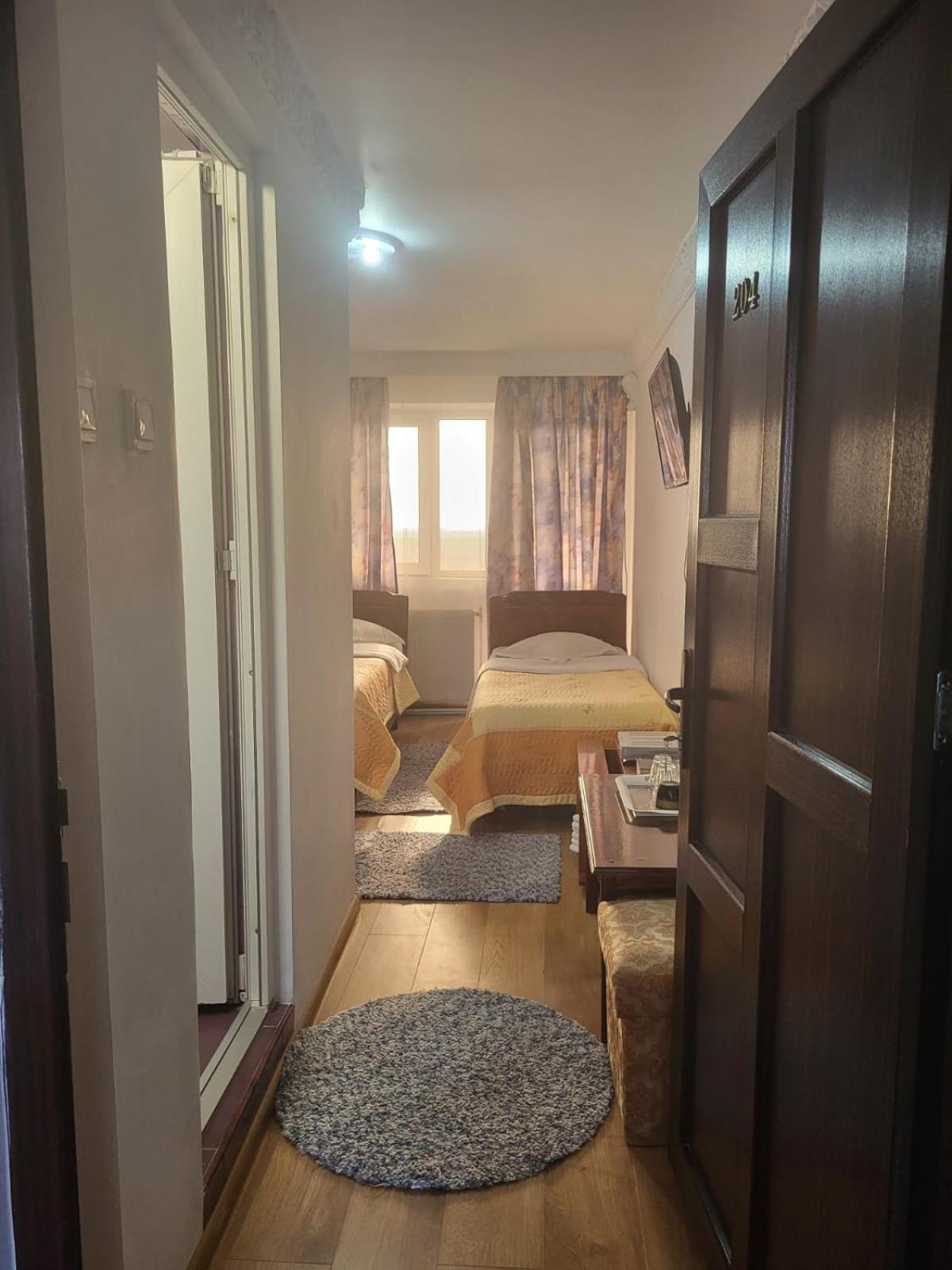 Motel Orion Obrejita ภายนอก รูปภาพ